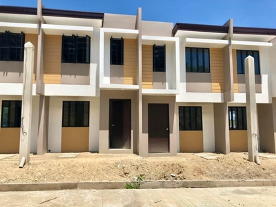 Pre-Selling: 2-Bedroom House for Sale