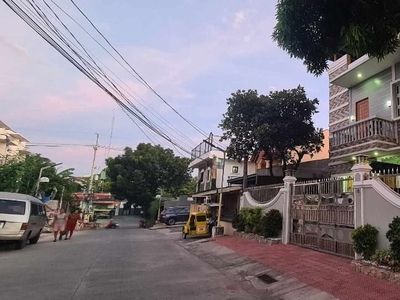 RUSH HOUSE AND LOT FOR SALE IN MOONWALK LAS PINAS on Carousell