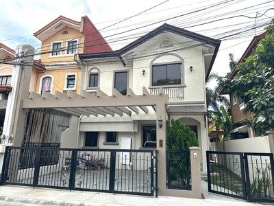 RUSH SALE! 4-Bedroom Single-Attached House and Lot in BF Resort Village