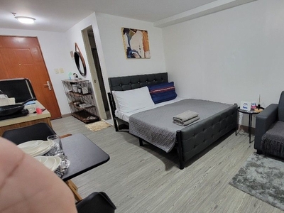 Short-term Studio for Rent in Ortigas on Carousell