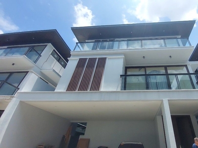 Single Detached House and Lot For Sale New Manila Quezon City on Carousell