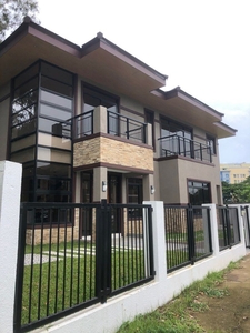 South Forbes Mansions Brand New House for Rent near Ayala Westgrove