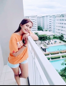 Trees Residences 1bedroom with balcony for sale including lahat ng gamit on Carousell