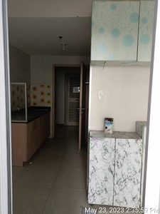 Unit for sale in sun residences on Carousell