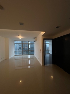 west gallery place one bedroom for rent on Carousell