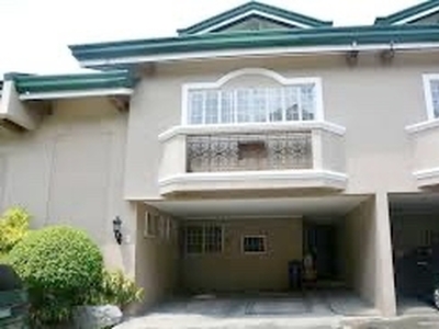 Townhouse For Rent In Alabang, Muntinlupa