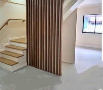 Townhouse For Rent In New Manila, Quezon City