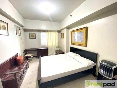 Presentable Studio Unit Fully Furnished at The Columns