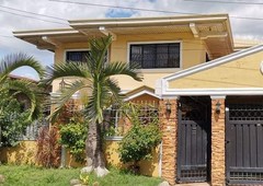 Available : House and lot of 300sqm and floor area of 260sqm in Fairmont Subd fairview QC