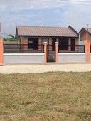 2 Bedroom, 1 TB Bungalow House For Sale