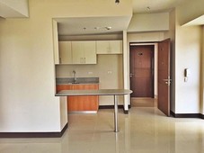 2BR with Balcony Condo in Qc Araneta at Manhattan Heights