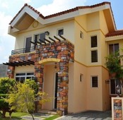 3 Bedrooms Single House and Lot in Bacoor Cavite