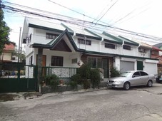 4 Townhouses with store with title each dasmarinas 4.6M