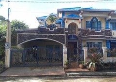 Four bedroom house in the Royale Tagaytay Estate