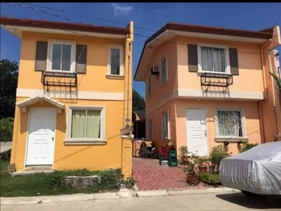 2 bedroom house and lot