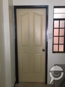 2 BR Unit for Rent in Makati for LADIES Only