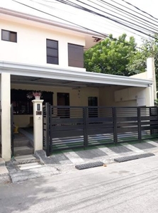 2-storey Modern-style House for Rent in BF Homes Parañaque City