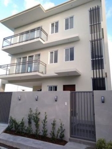 3 Storey House and Lot For Sale in Pasig City (Greenwoods Executive Village)