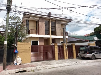 4 Bedrooms Single Attached House 2level Concepcion Marikina