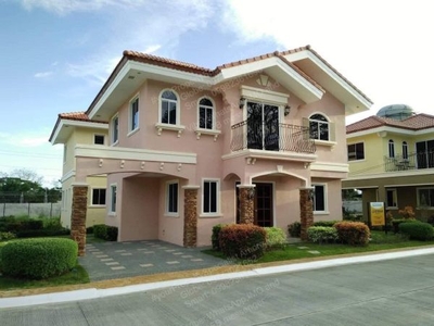 Fully Furnished House and Lot For Sale in Suntrust Verona, Silang