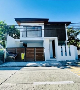 For Sale Modern Duplex House and Lot with 3 BR in BF Homes Parañaque City