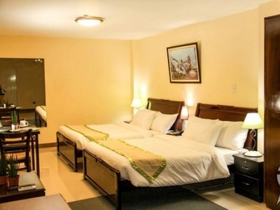 Budget Hotel Rooms at Time Travellers Hotel Manila