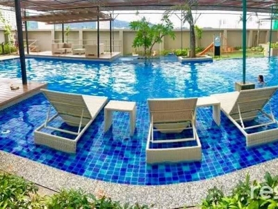 Cubao condo for rent 3mins walk MRT, araneta,gateway +nice pool