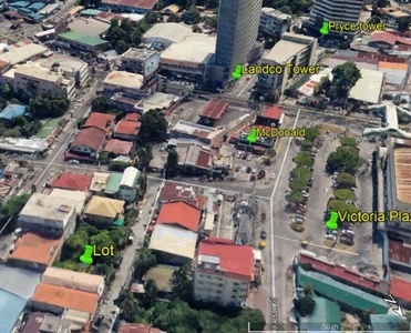 Centrally located 320 sq.m. lot in Obrero