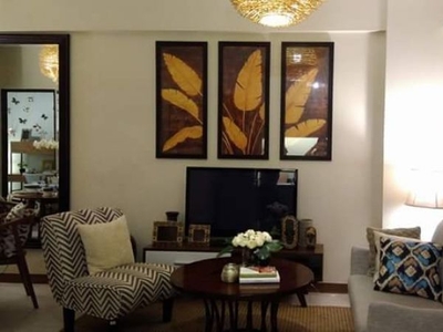 3 bedroom for sale near BGC, Capitol Commons and Ortigas.