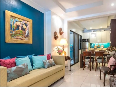 Convenient Homey QC Apartment at Quezon City