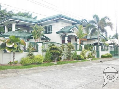 Two Storey House near Marquee Mall Angeles City