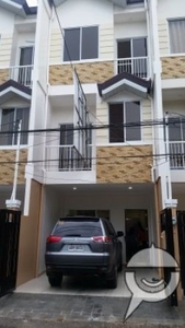 TOWNHOUSE 3 STOREY FOR SALE IN CAPITOL SITE CEBU CITY