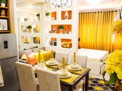 For Sale Fully Furnished Studio, Yellow Interior Condo Near Sm City Cebu