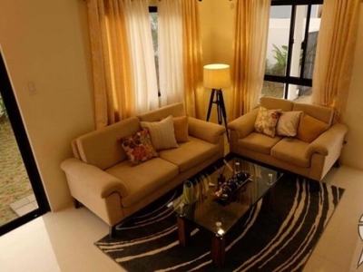 FOR SALE Very Affordable Townhouse in Quezon City in Brgy. San Bartolome