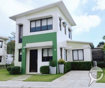 House and Lot for Sale in Tropics 3 along Marcos Highway, Cainta Rizal