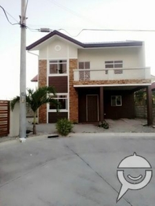 Please Direct Buyers Only - House & Lot at Solana 2 Subd