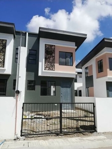 RFO End Unit in Tanza 2 Bedroom Townhouse for sale