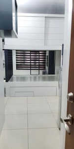 SALE: Furnished Makati studio, great for couple or small family