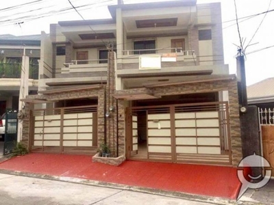 Townhouse for Sale in Tandang Sora Mindanao Quezon CIty