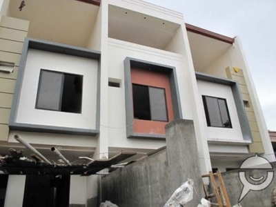Bago Bantay Townhouse in Quezon City For Sale