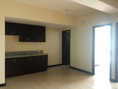 RUSH FOR SALE! 2BR RENT TO OWN CONDO! San Lorenzo Place Makati