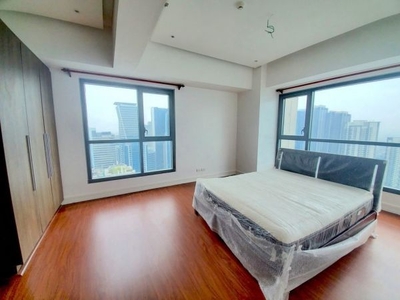 Bi-Level 2 Bedroom Condominium for Lease at Fort Victoria, BGC, Taguig
