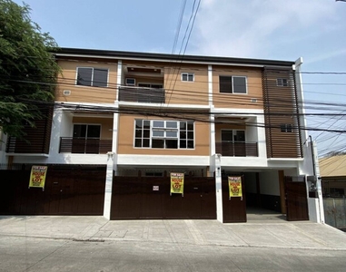 Townhouse For Sale In Blue Ridge A, Quezon City