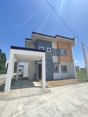 House For Sale In Malpitic, San Fernando
