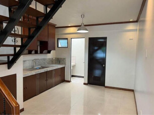 Townhouse For Rent In Tejeros, Makati