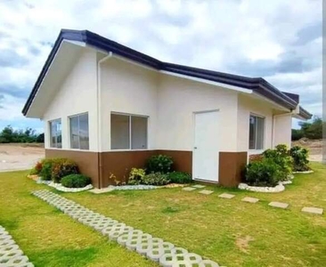 House For Sale In Aguila, San Jose