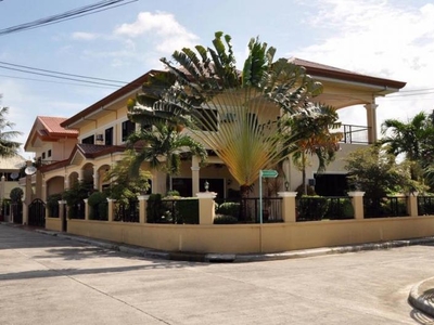 MARYVILLE SUBD - FOR SALE 5 BR FULLY-FURNISHED HOUSE TALAMBAN