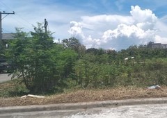 LOT FOR SALE INSIDE HIGH END SUBDIVISION