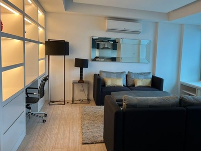 2BR Condo for Rent in Alphaland Makati Place, Bel-Air Village, Makati