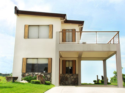 4BEDROOM HOUSE NEAR ALABANG SLEX For Sale Philippines